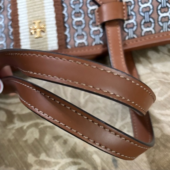 Tory Burch Brown and Cream Patterned Tote - Picture 4 of 8